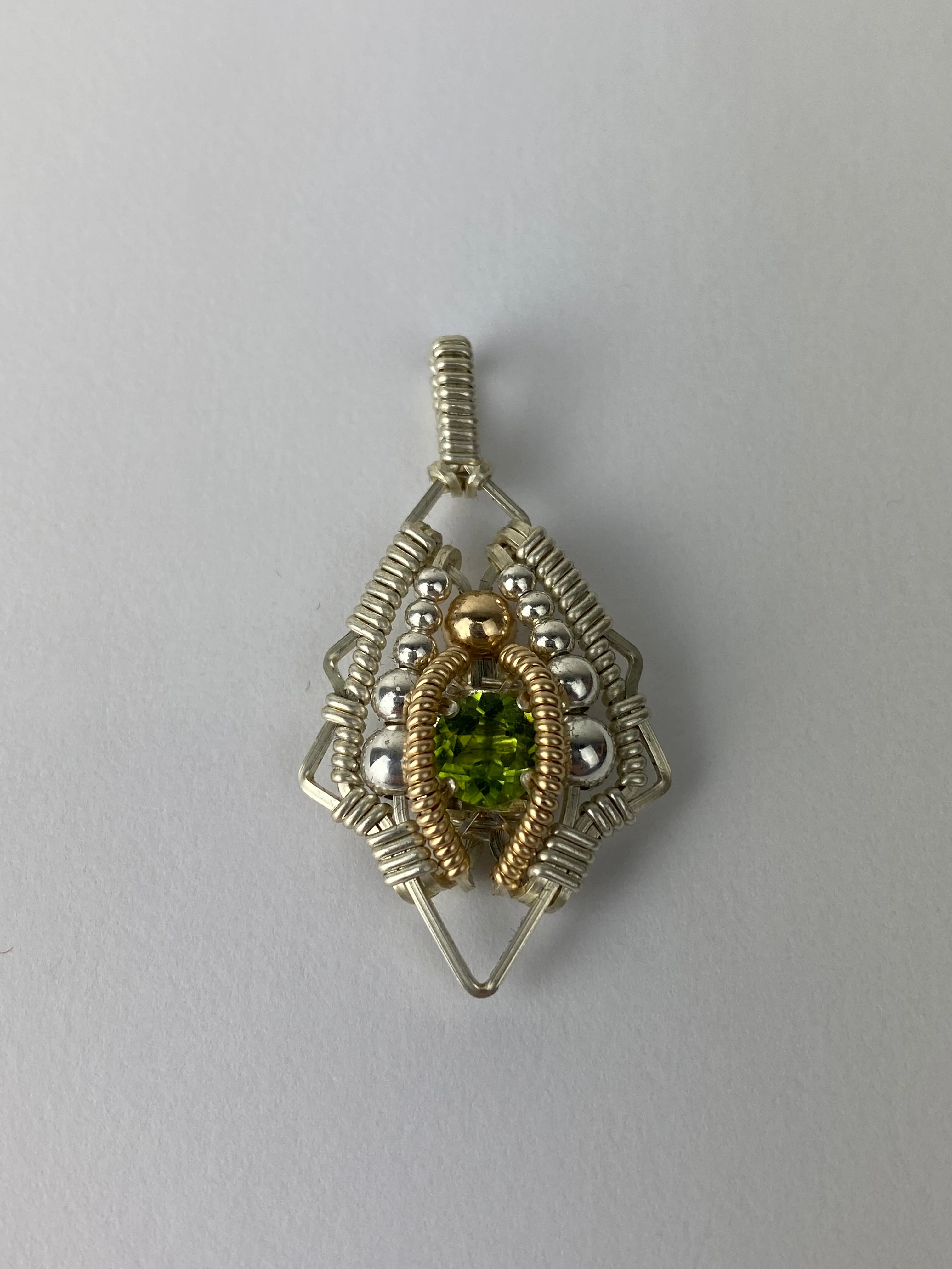 Jason Burruss Mini Single Gem Pendant Peridot - Image 2