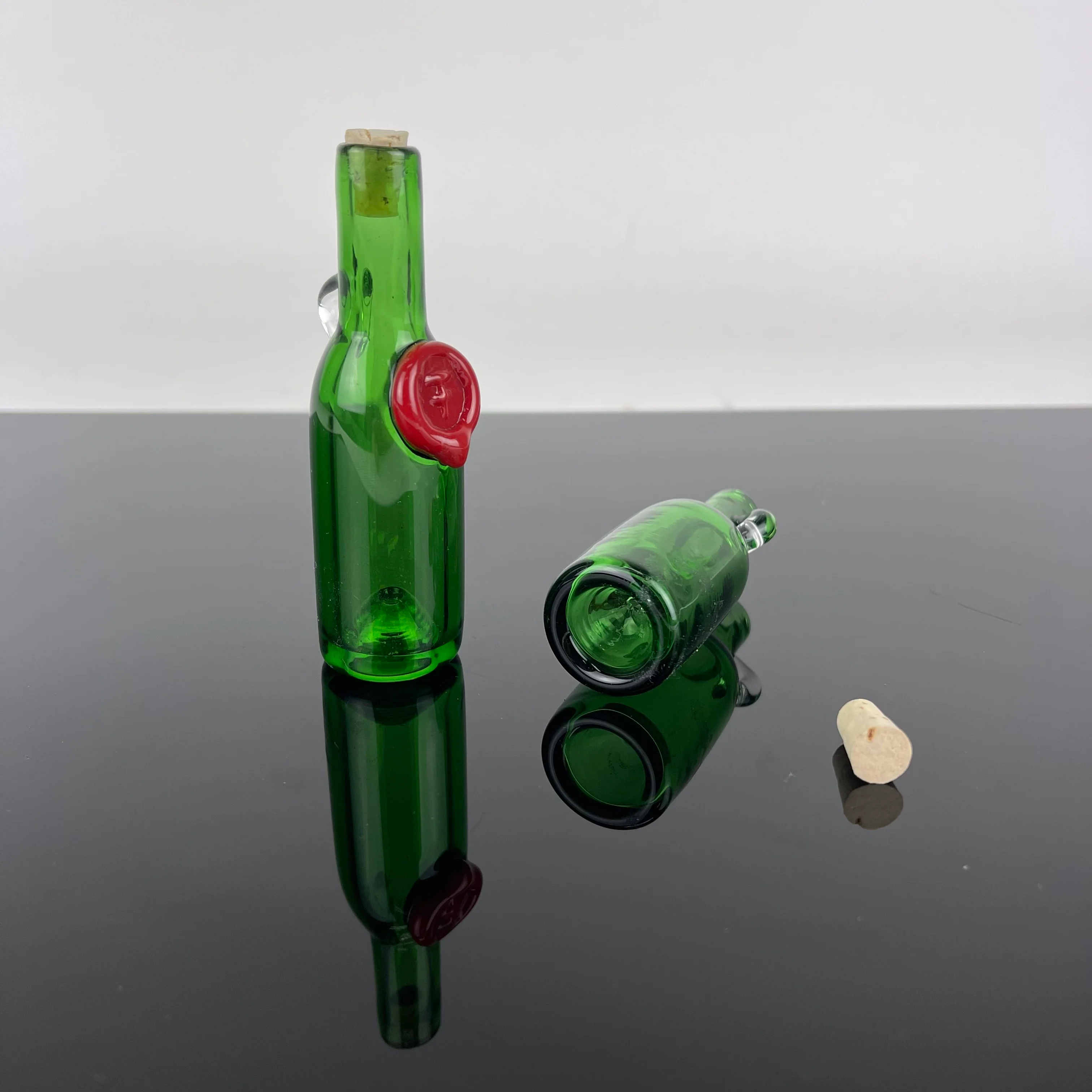Twinkletoes Wine Bottle Chillum / Pendy - Image 3